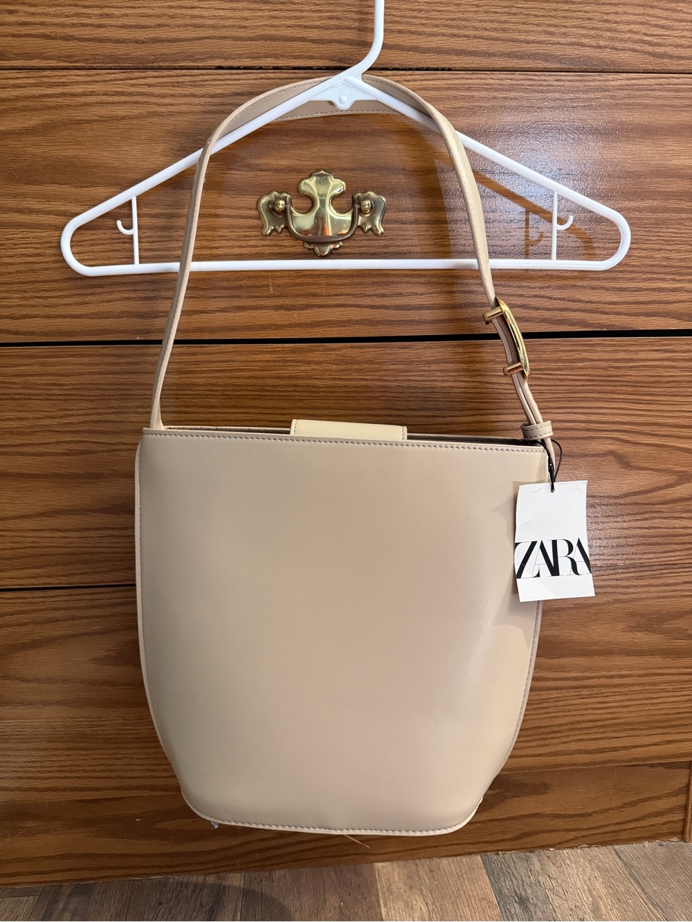 Zara Minimalist Bucket Bag